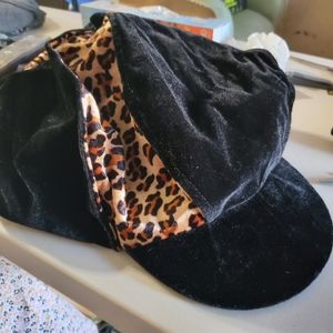 Fat Boy Leopard  Black Elope Cap. Giant